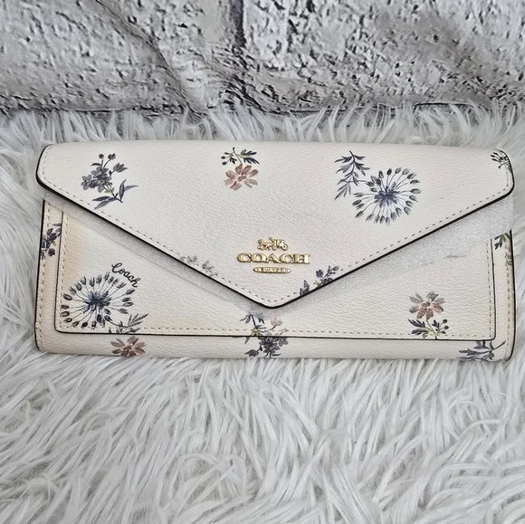 Coach Floral Pastel White And Gold Wallet - Picture 4 of 9